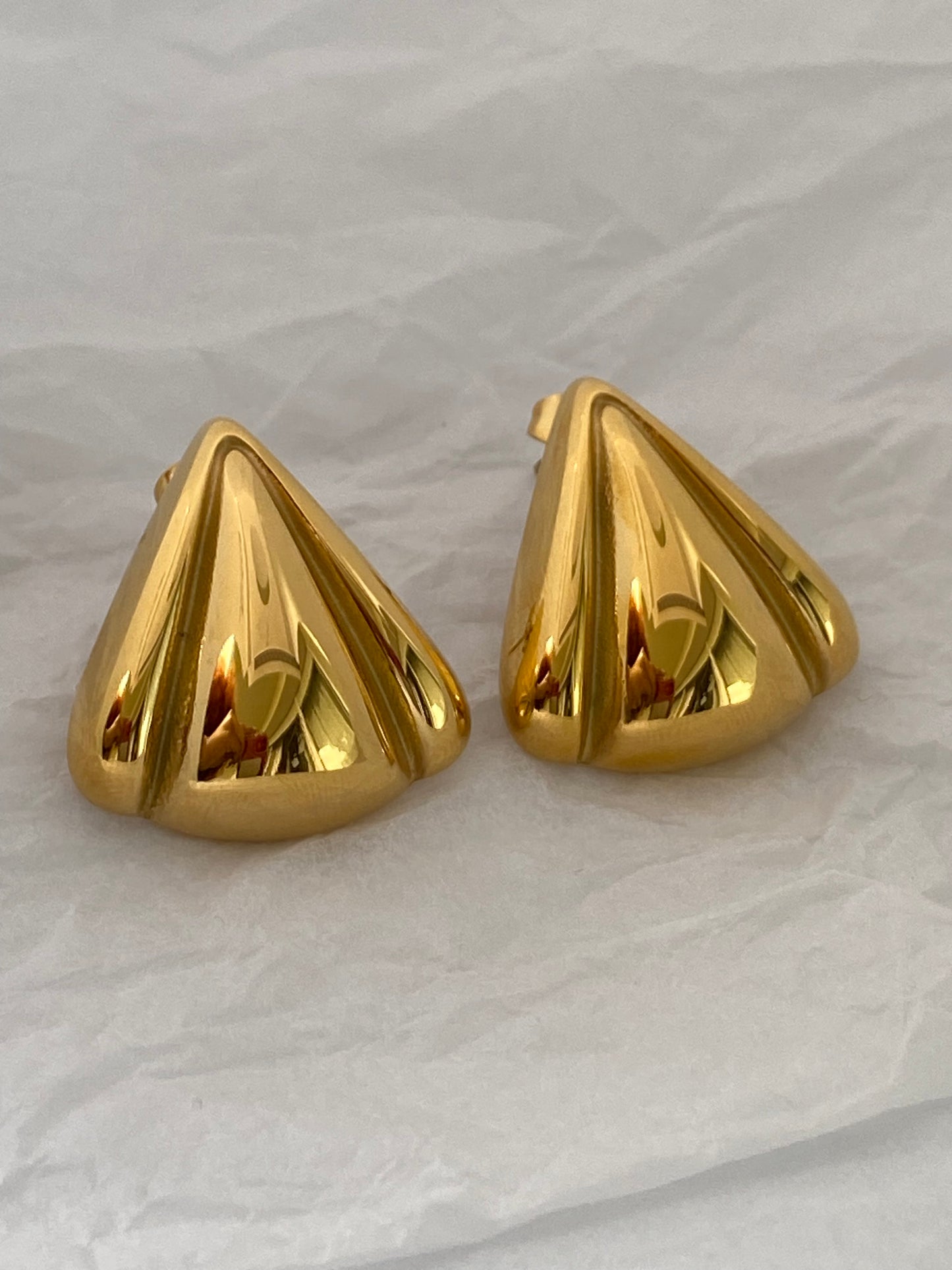 Trixie Studs