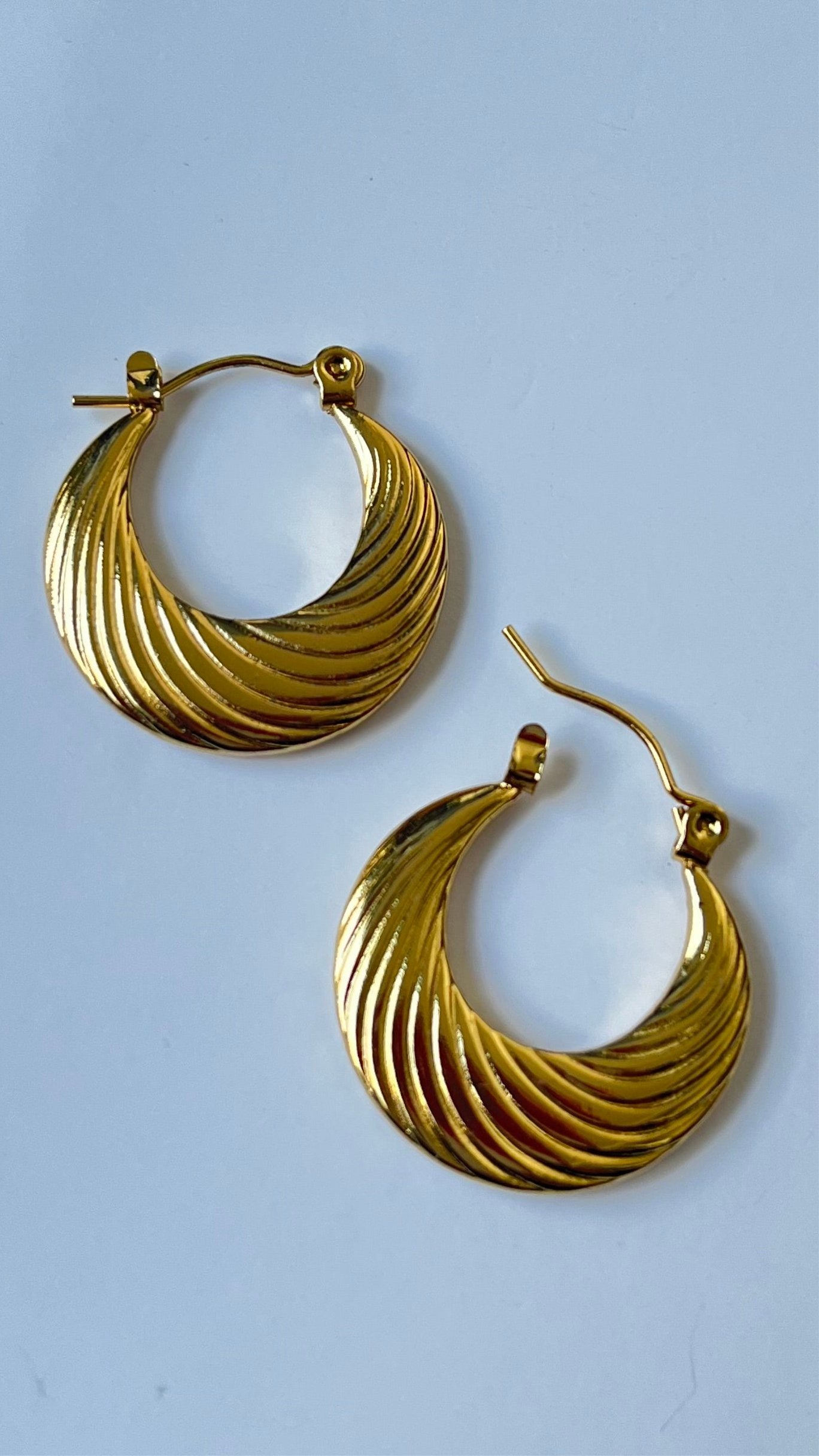 Daisy Hoops