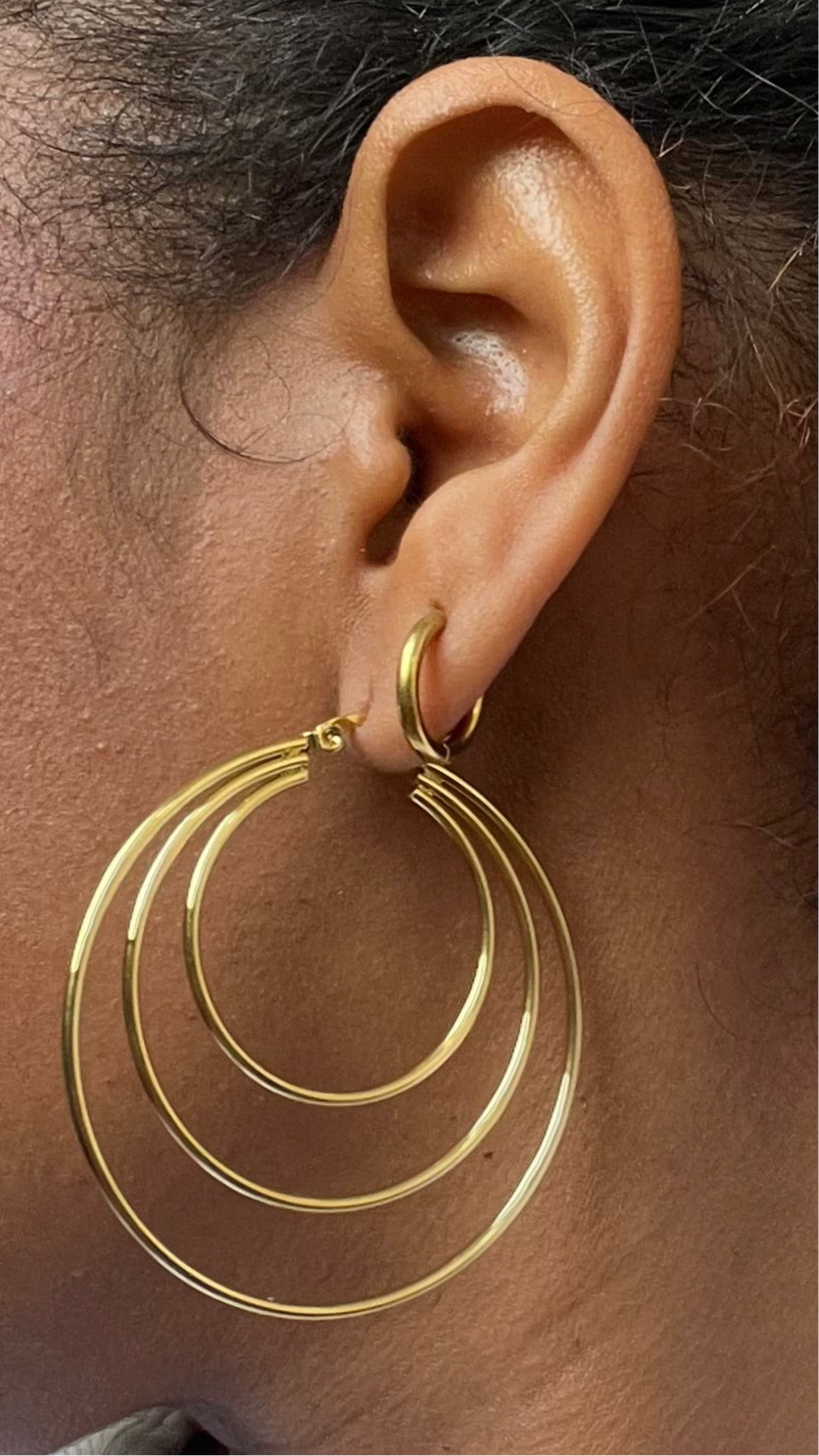 Ella Hoops