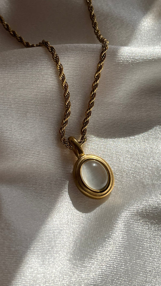Agatha Necklace