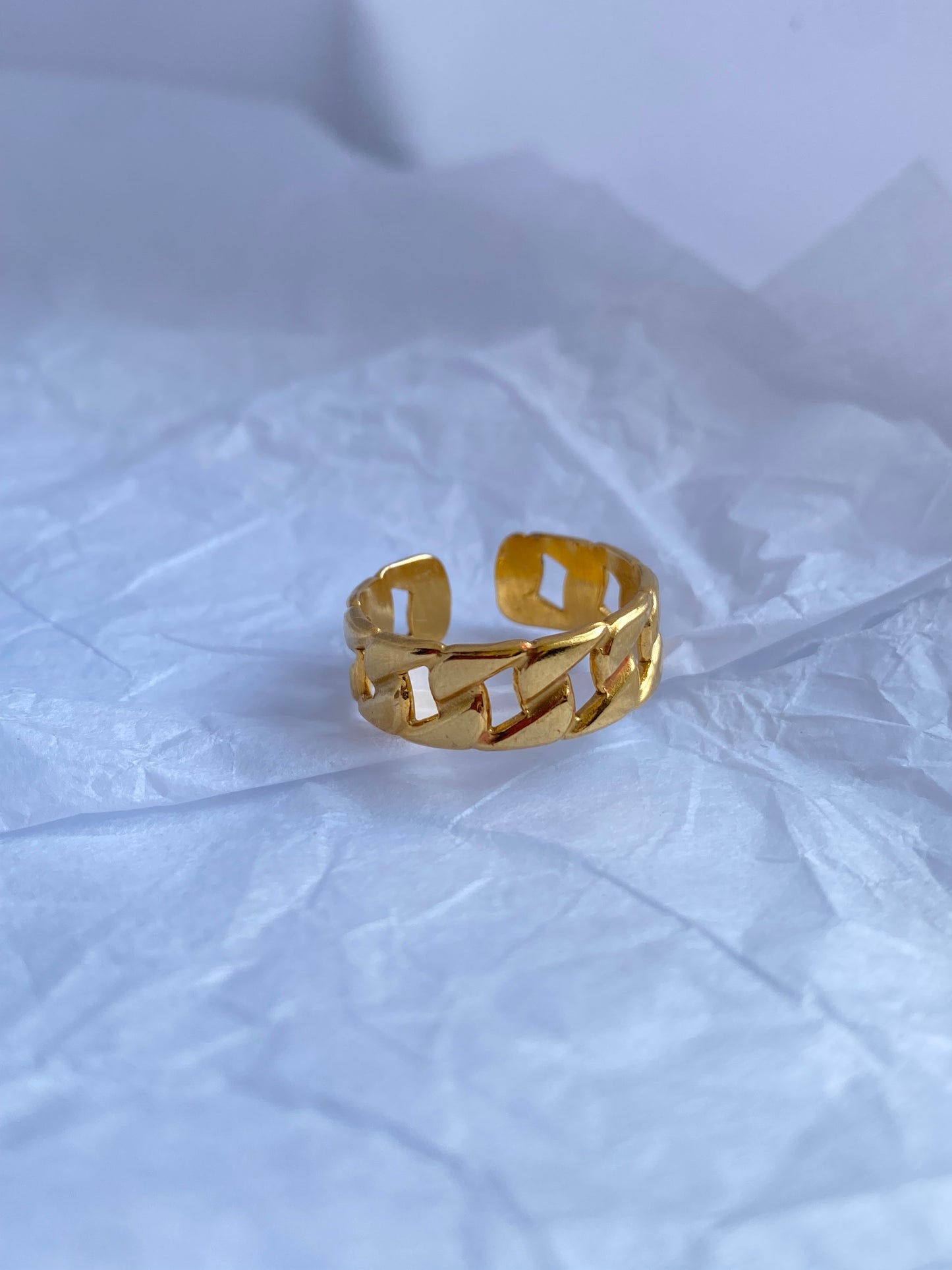 Cubby Ring