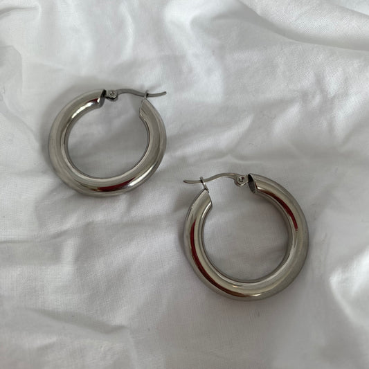 Elara Hoop
